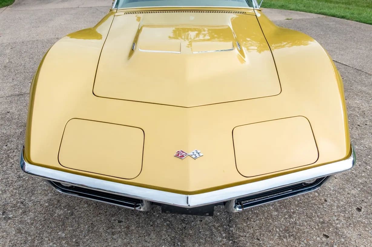 1969 Chevrolet Corvette Convertible 427, view