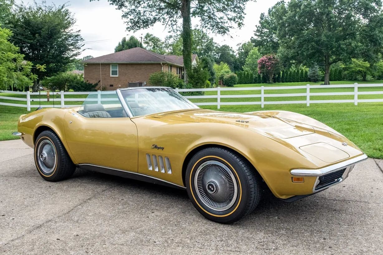 1969 Chevrolet Corvette Convertible 427, view