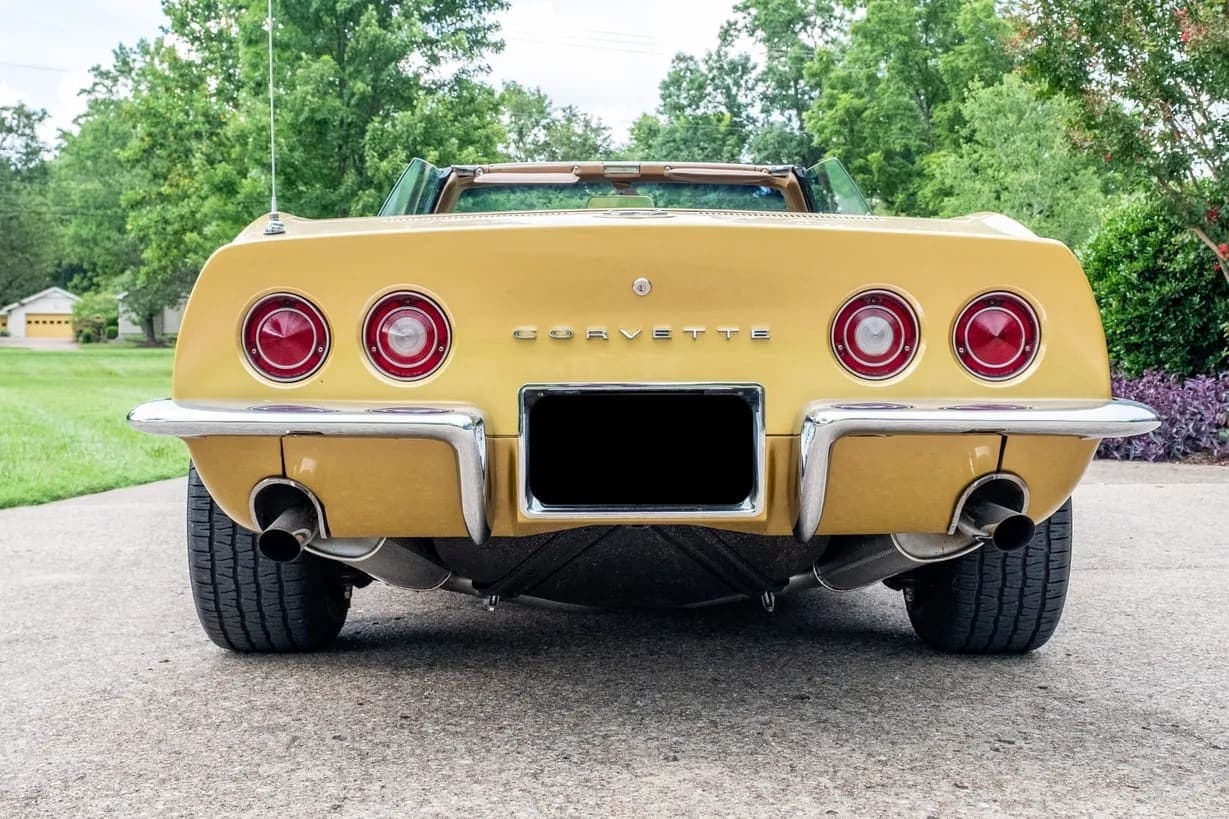 1969 Chevrolet Corvette Convertible 427, view