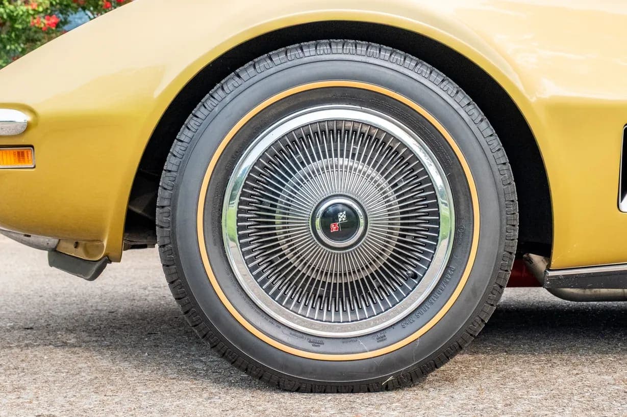 1969 Chevrolet Corvette Convertible 427, view