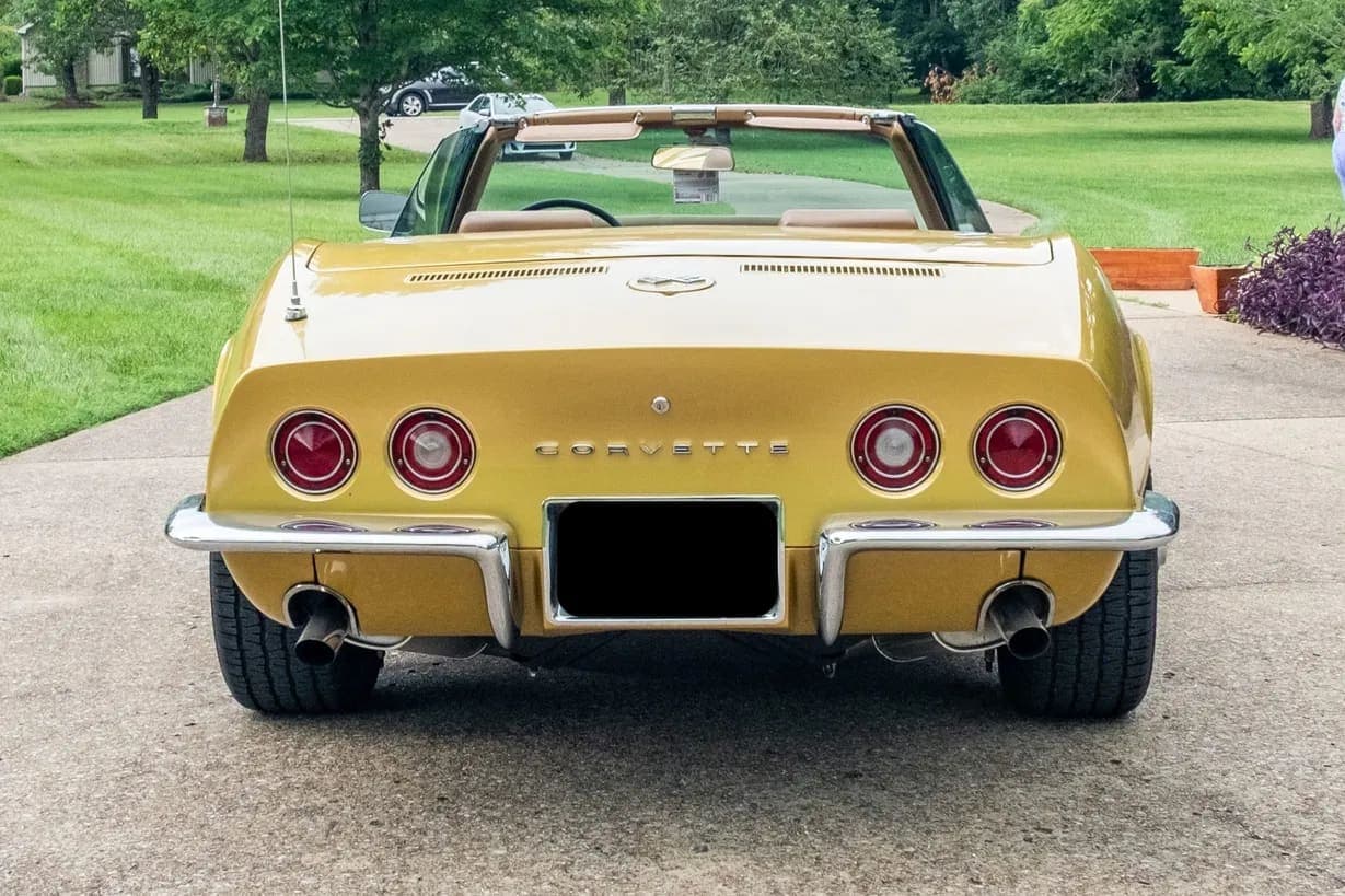 1969 Chevrolet Corvette Convertible 427, view