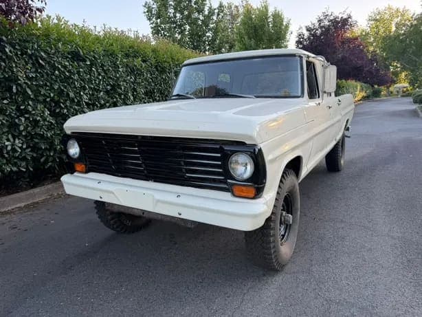 1969 Ford F-250 Custom Crew Cab Highboy, view