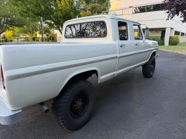1969 Ford F-250 Custom Crew Cab Highboy, view