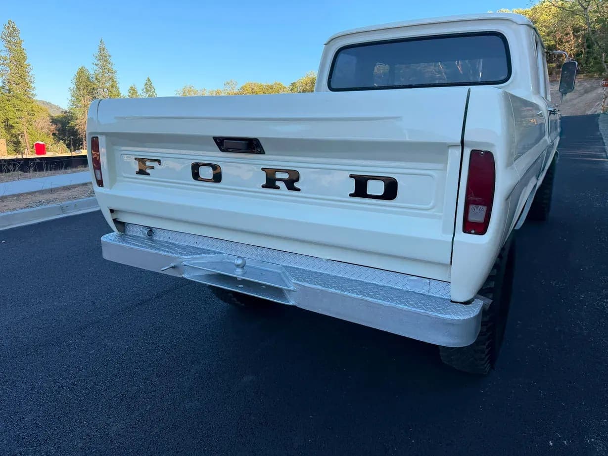 1969 Ford F-250 Custom Crew Cab Highboy, view