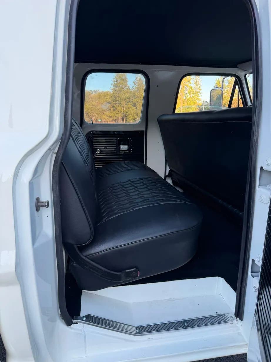 1969 Ford F-250 Custom Crew Cab Highboy, view