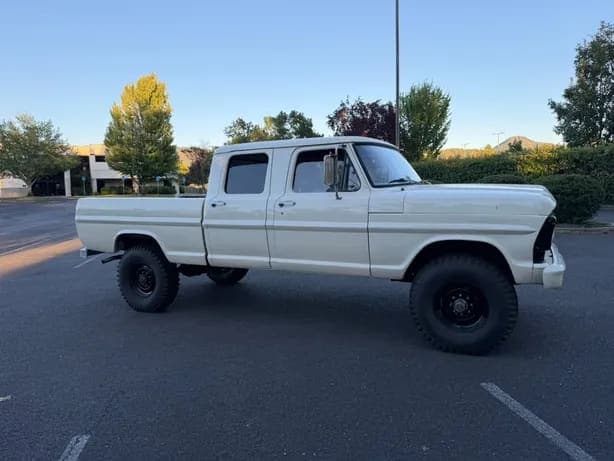 1969 Ford F-250 Custom Crew Cab Highboy, view