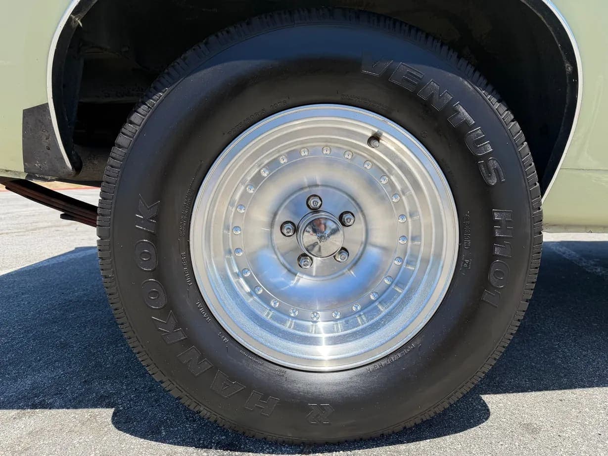 1970 Ford Torino Hardtop 302, view