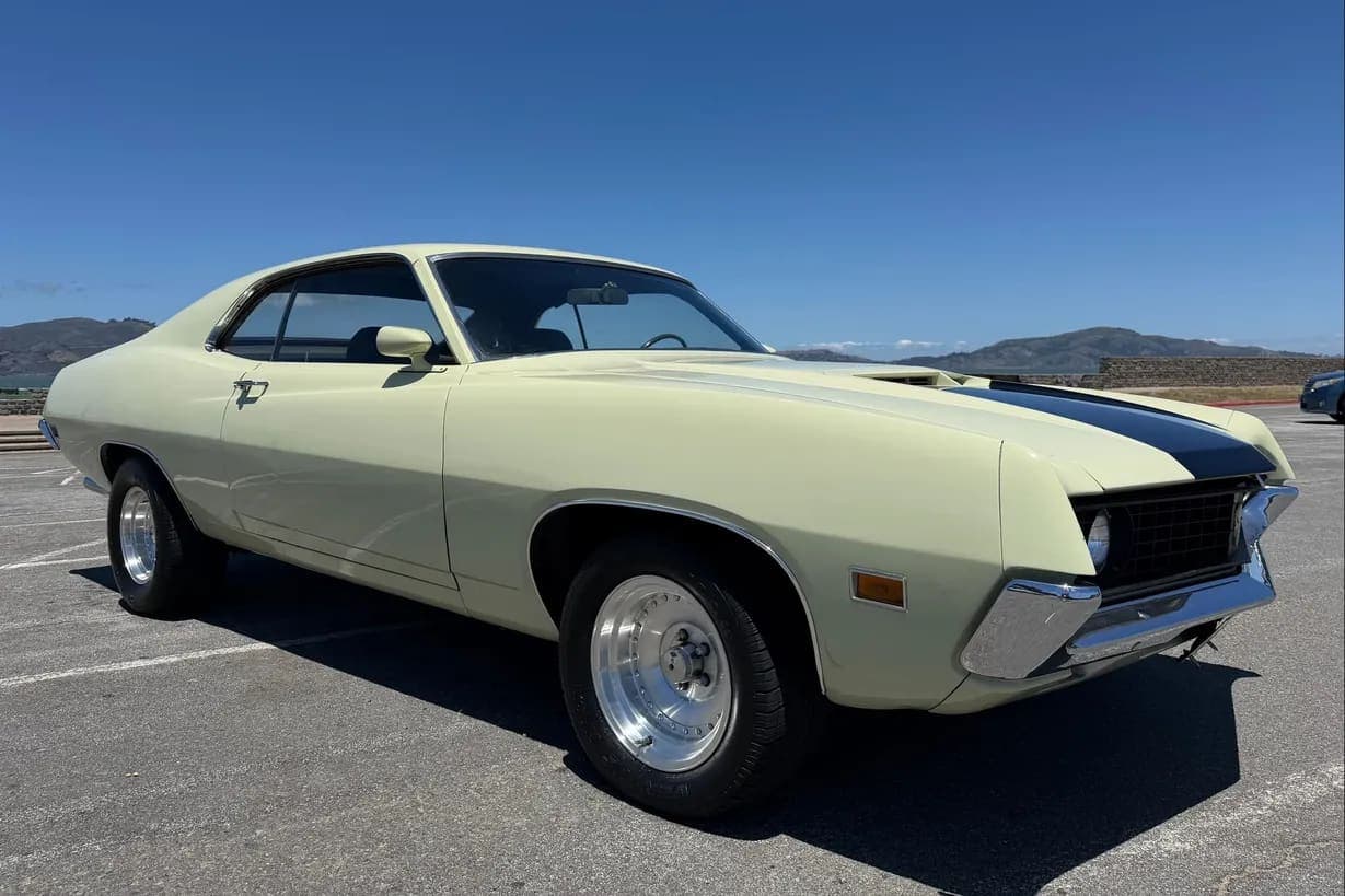 1970 Ford Torino Hardtop 302, view
