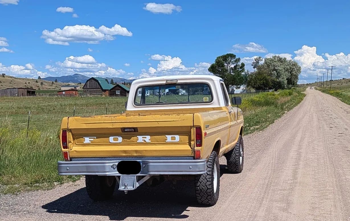 1972 Ford F-250 Custom Explorer Highboy, view