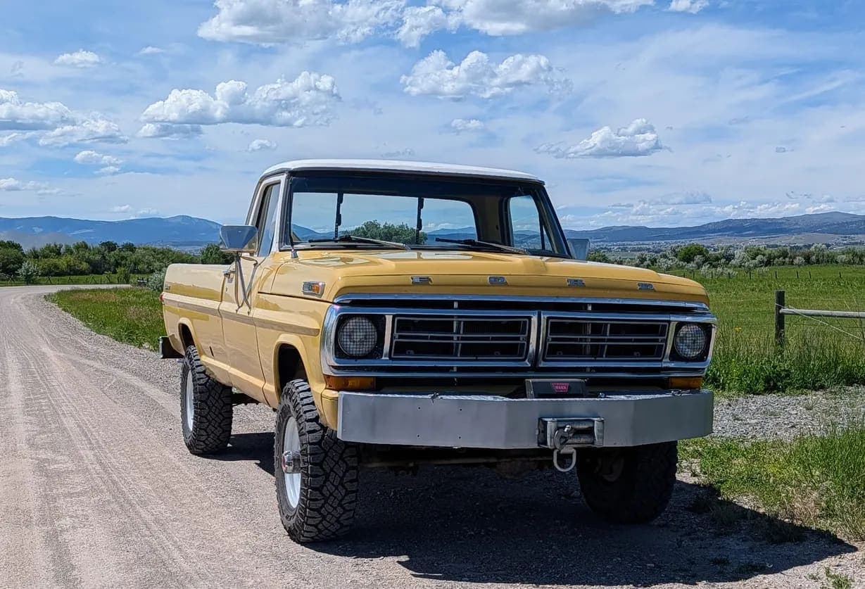 1972 Ford F-250 Custom Explorer Highboy, view