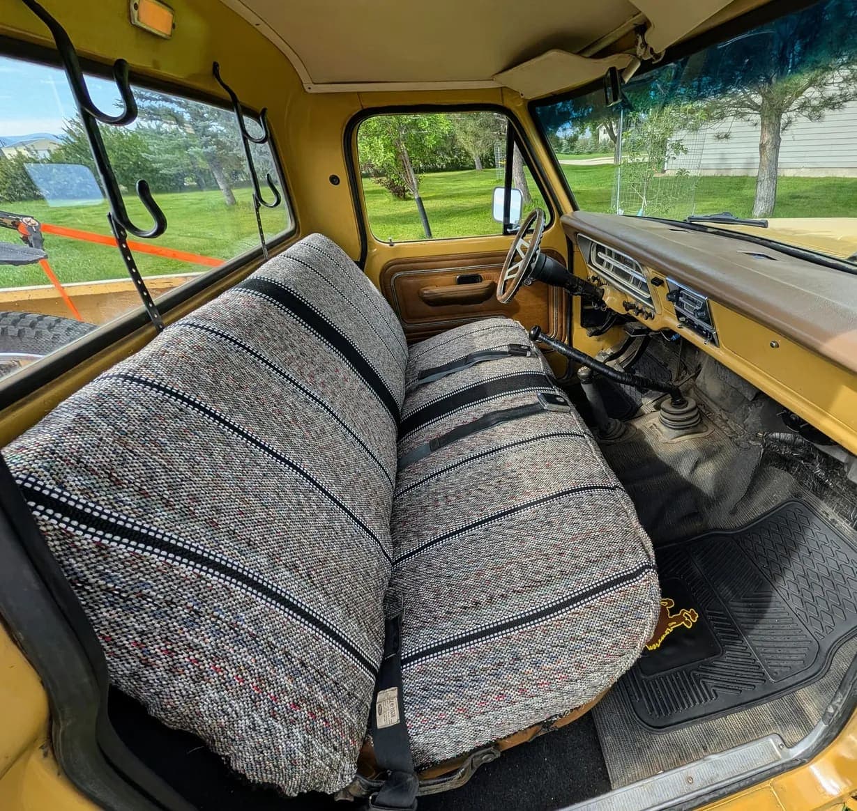 1972 Ford F-250 Custom Explorer Highboy, view