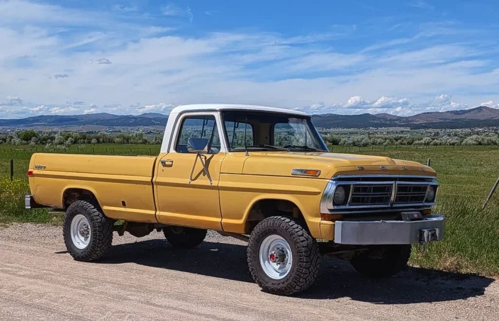 1972 Ford F-250 Custom Explorer Highboy, view