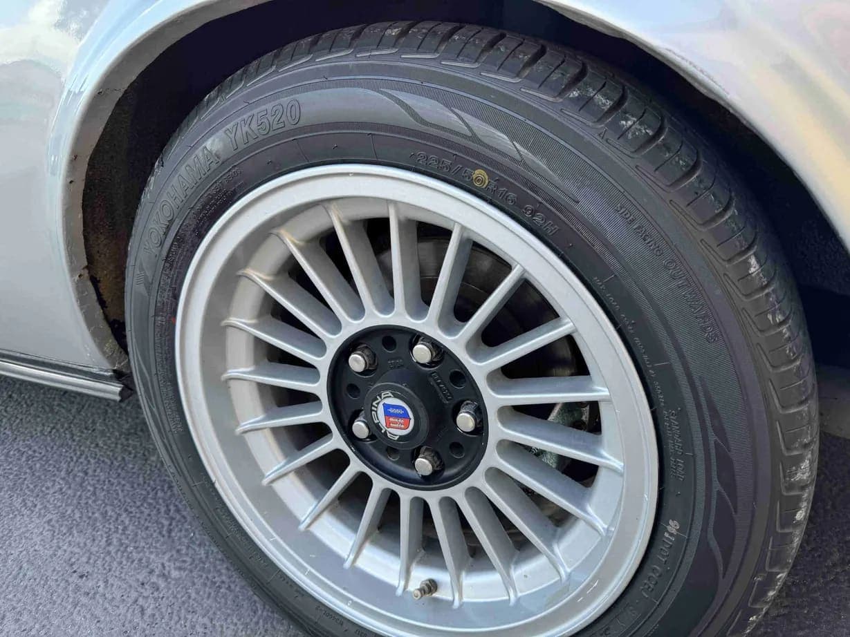 1974 BMW 3.0CS 4-Speed, view