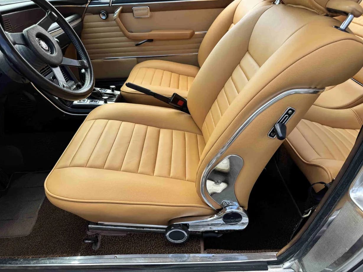 1974 BMW 3.0CS 4-Speed, view