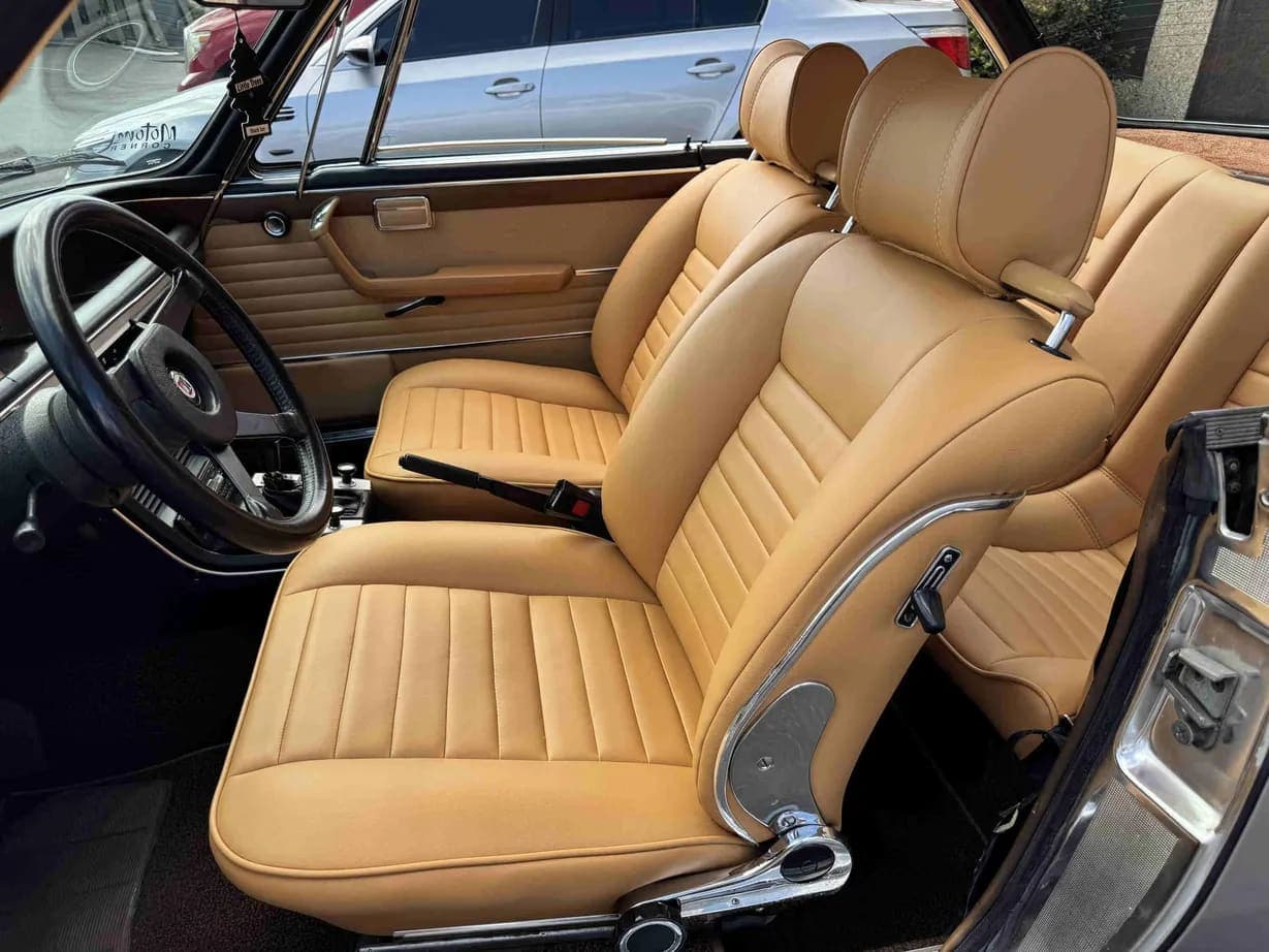 1974 BMW 3.0CS 4-Speed, view