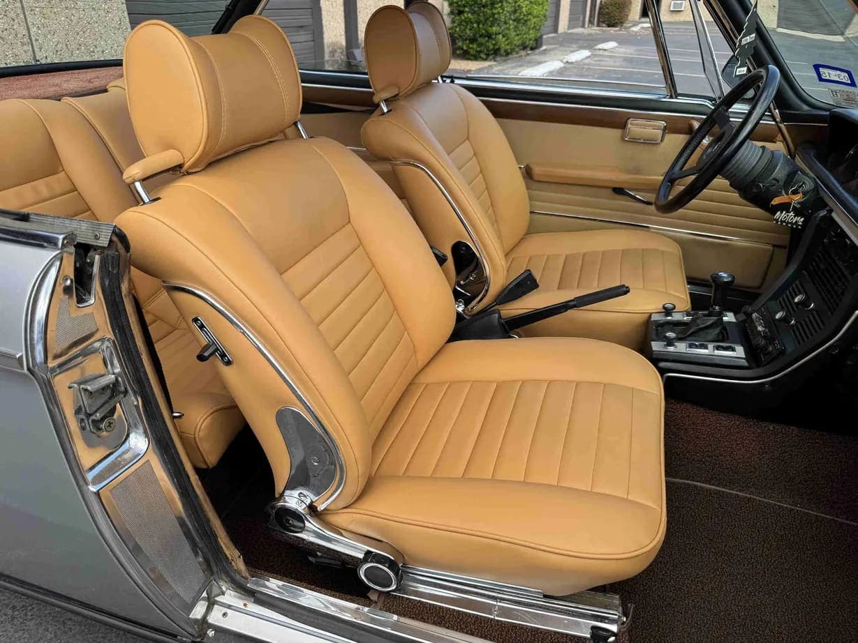 1974 BMW 3.0CS 4-Speed, view