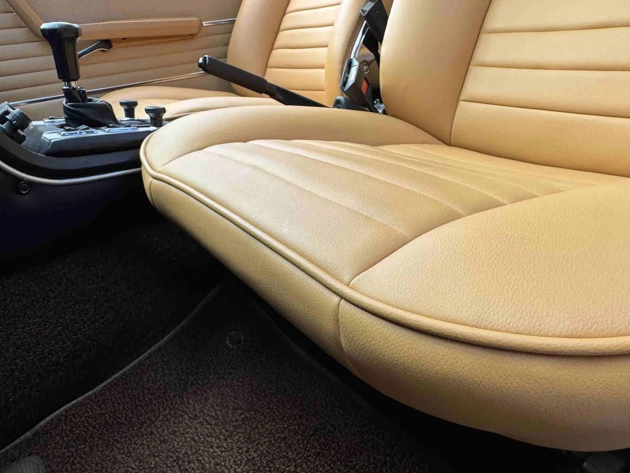 1974 BMW 3.0CS 4-Speed, view