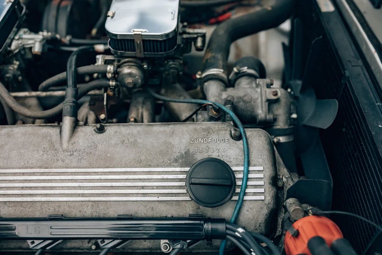 1974 BMW 3.0CS 4-Speed, view