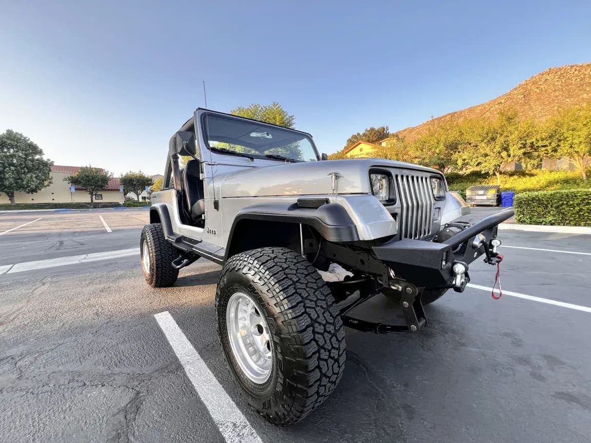 1988 Jeep Wrangler Laredo 4.2, view