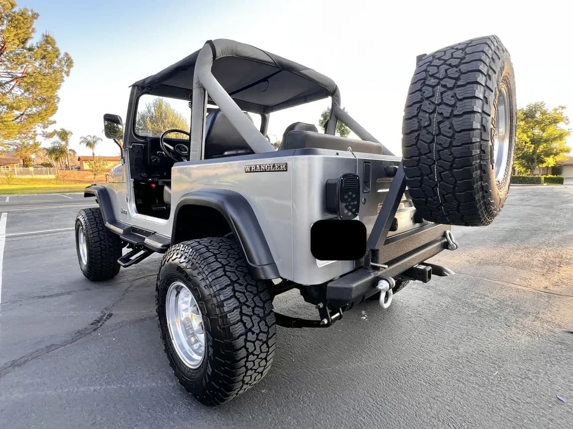 1988 Jeep Wrangler Laredo 4.2, view