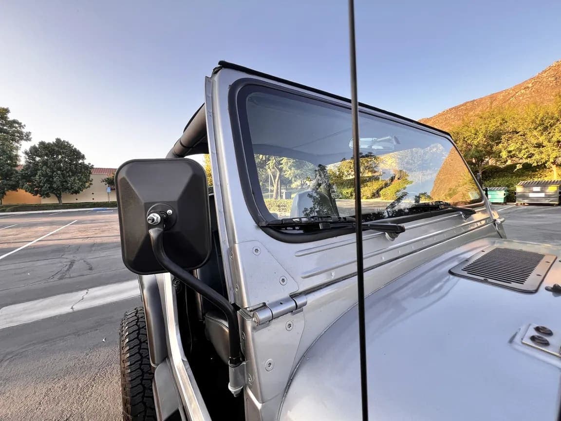 1988 Jeep Wrangler Laredo 4.2, view