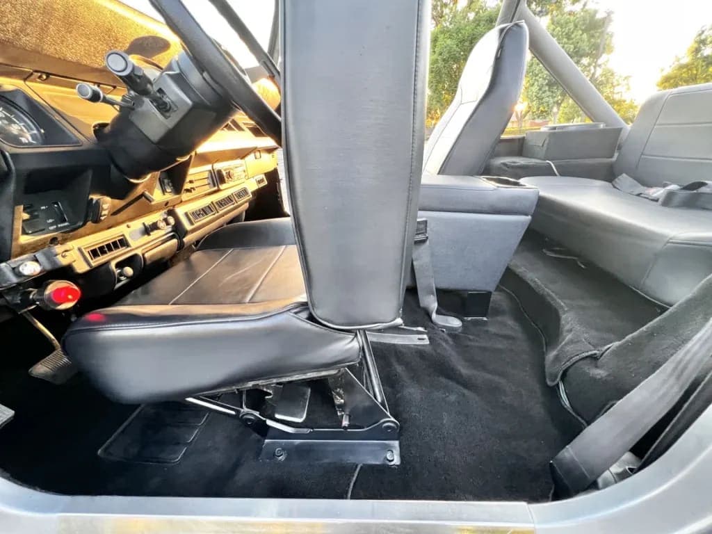 1988 Jeep Wrangler Laredo 4.2, view