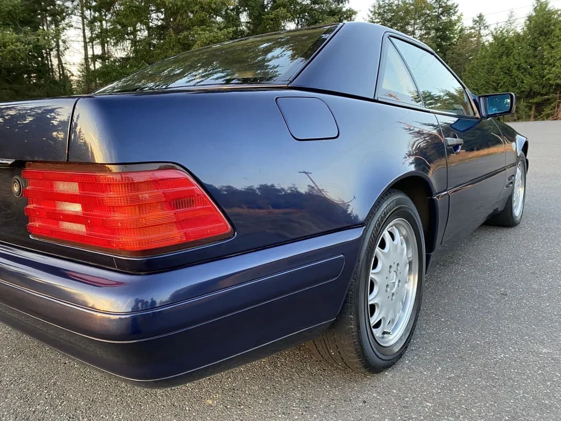 1998 Mercedes-Benz SL500, view