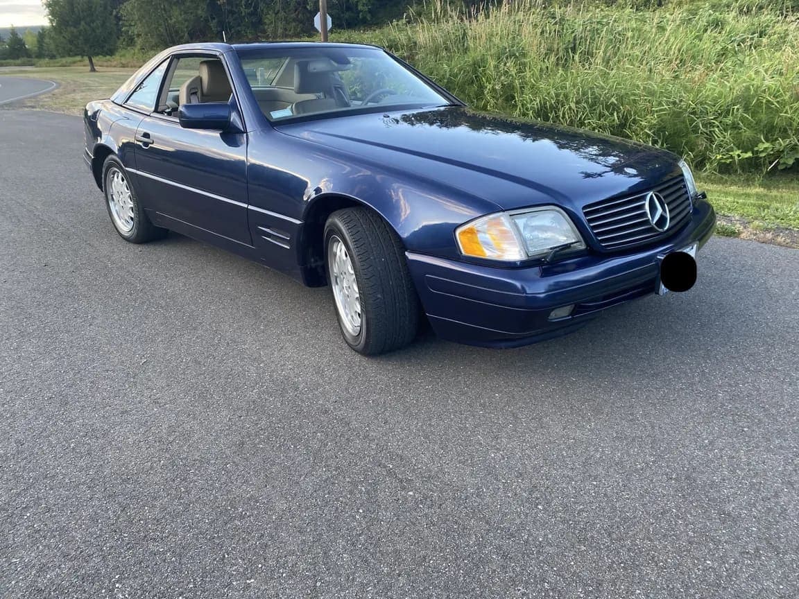 1998 Mercedes-Benz SL500, view