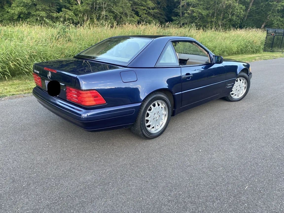 1998 Mercedes-Benz SL500, view