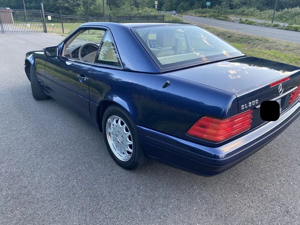 1998 Mercedes-Benz SL500, view