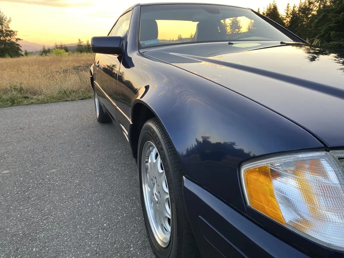 1998 Mercedes-Benz SL500, view