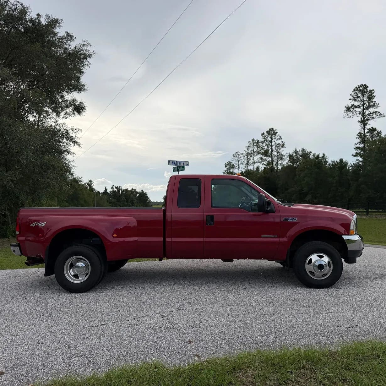 2002 Ford F-350 Super Duty XLT, view