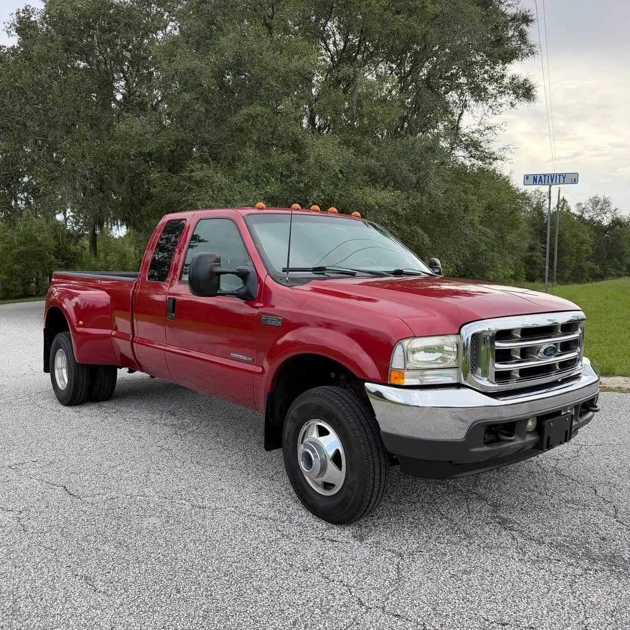 2002 Ford F-350 Super Duty XLT, view