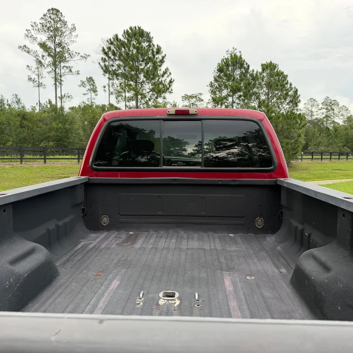 2002 Ford F-350 Super Duty XLT, view