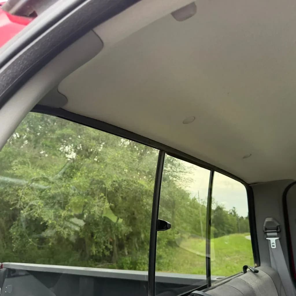 2002 Ford F-350 Super Duty XLT, view