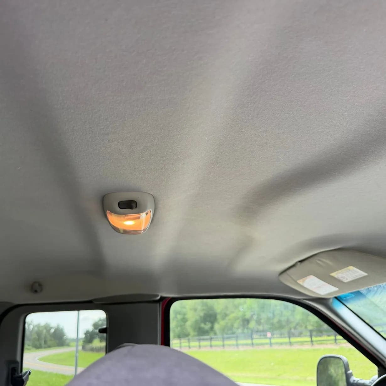 2002 Ford F-350 Super Duty XLT, view