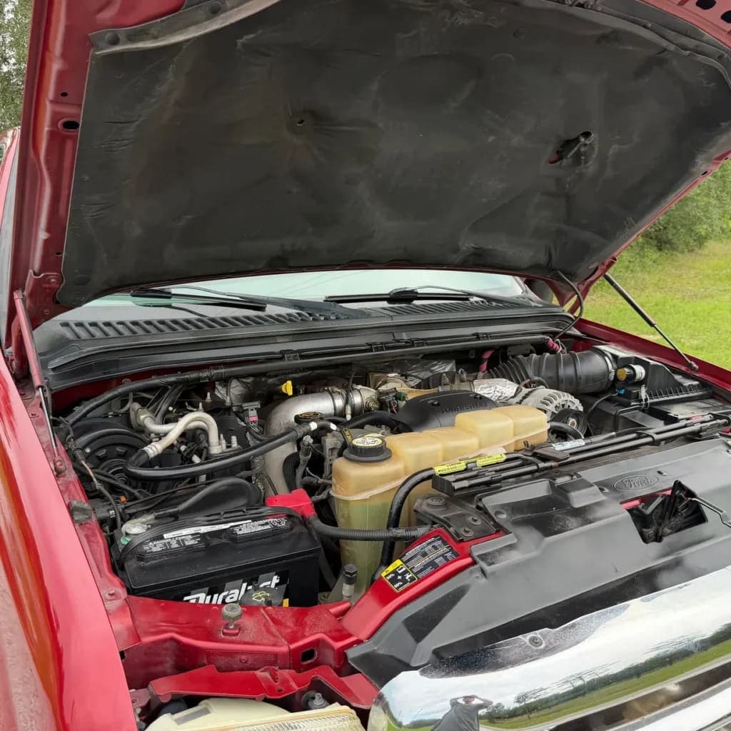 2002 Ford F-350 Super Duty XLT, view