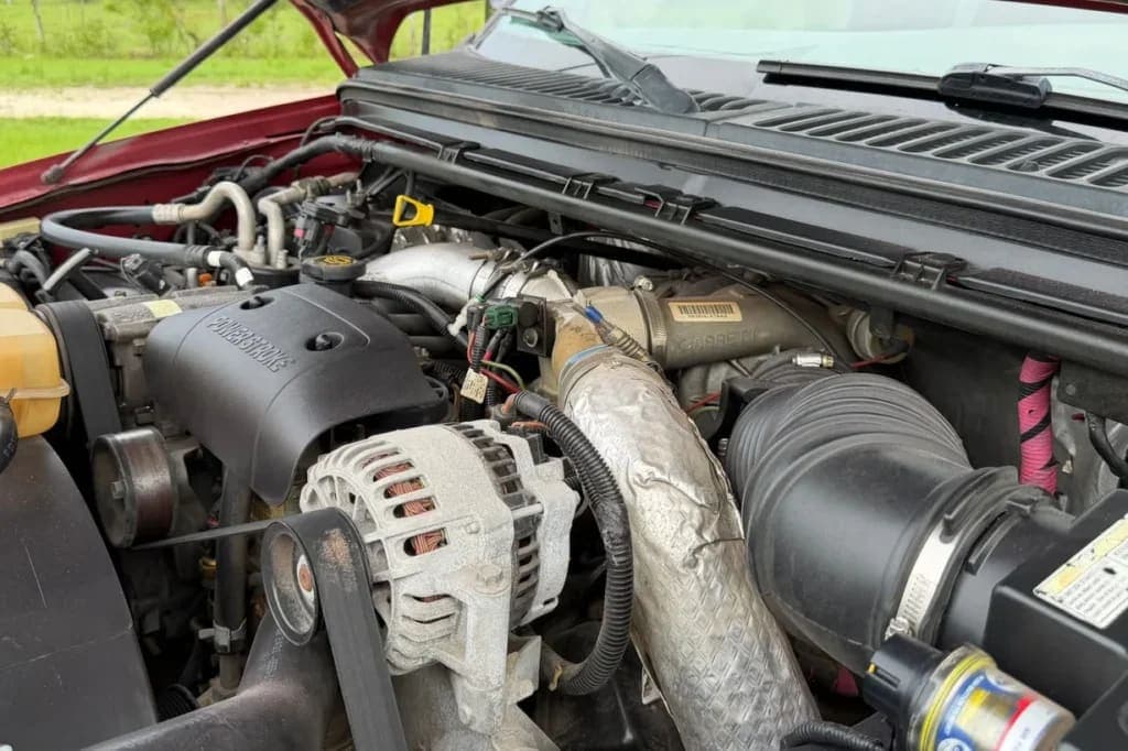 2002 Ford F-350 Super Duty XLT, view