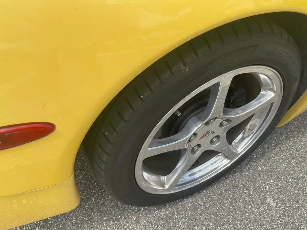 2003 Chevrolet Corvette Coupe, view