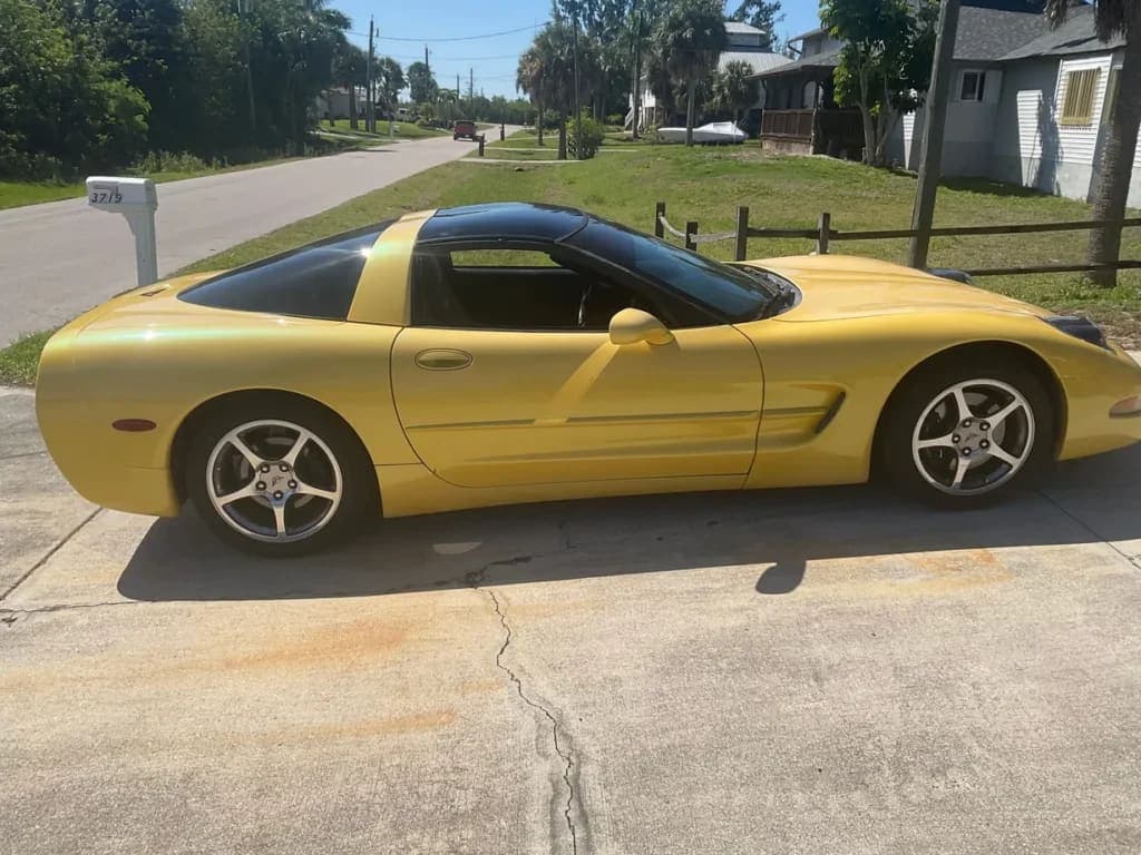 2003 Chevrolet Corvette Coupe, view