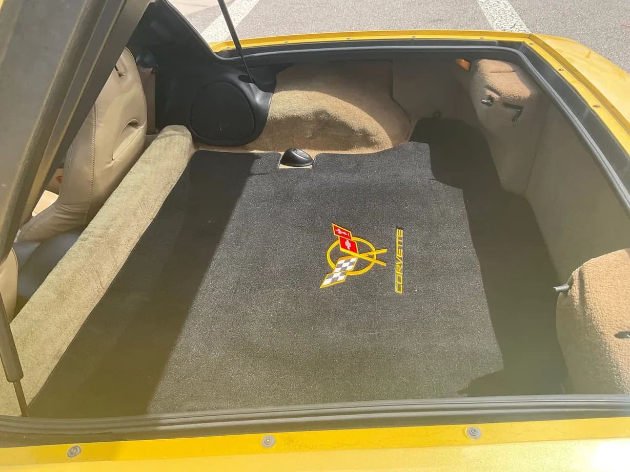 2003 Chevrolet Corvette Coupe, view