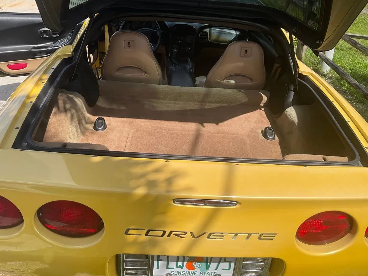2003 Chevrolet Corvette Coupe, view