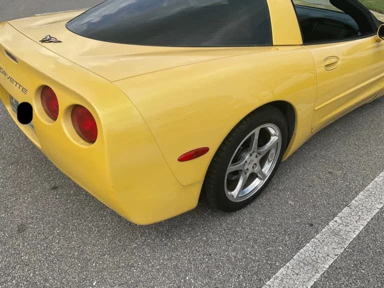 2003 Chevrolet Corvette Coupe, view