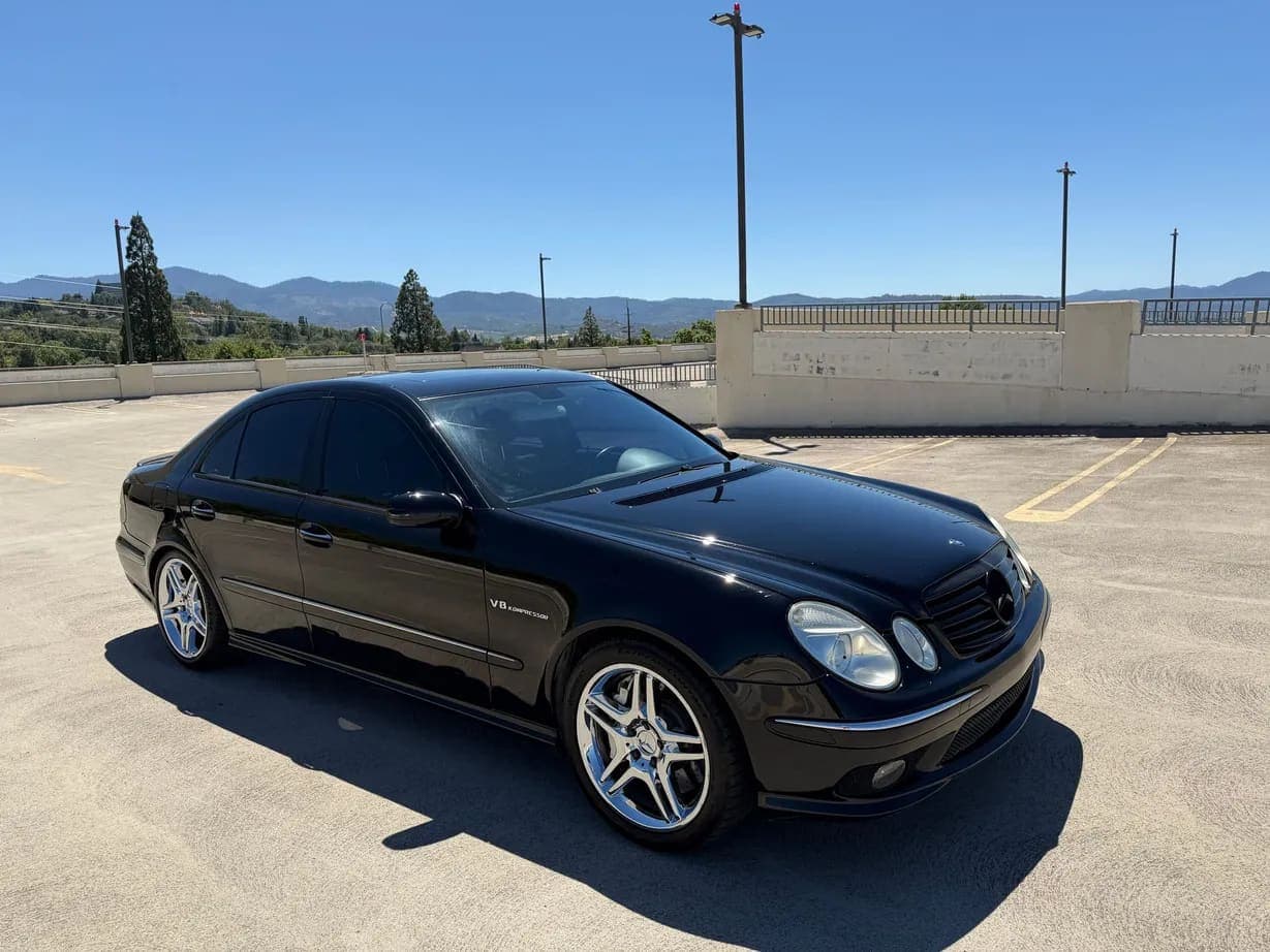 2005 Mercedes-Benz E55 AMG Sedan, view