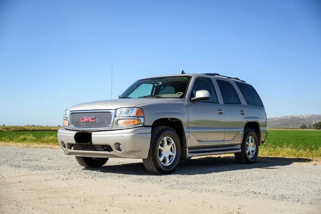 2006 GMC Yukon Denali, view