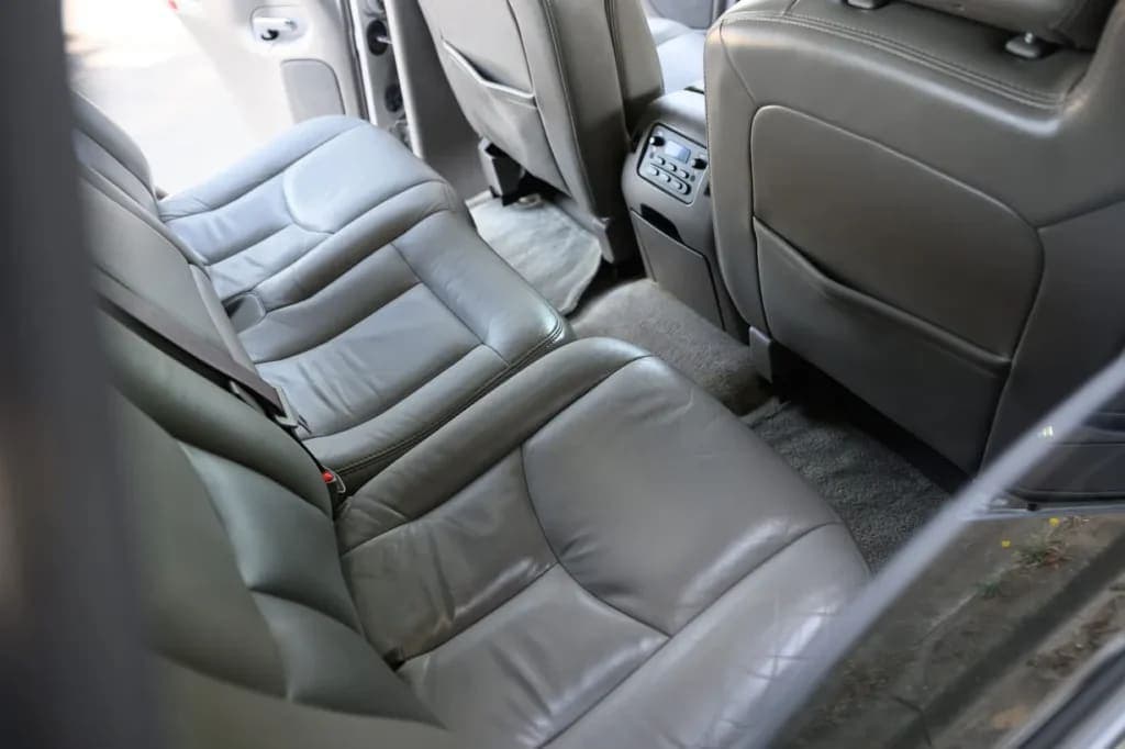 2006 GMC Yukon Denali, view