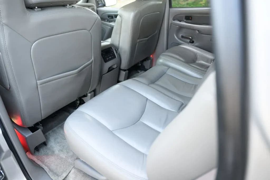 2006 GMC Yukon Denali, view