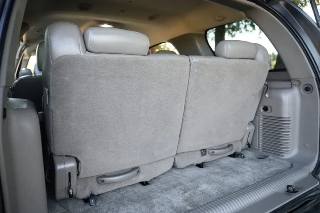 2006 GMC Yukon Denali, view