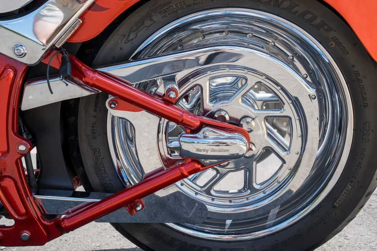 2006 Harley-Davidson CVO Screamin’ Eagle Fat Boy, view