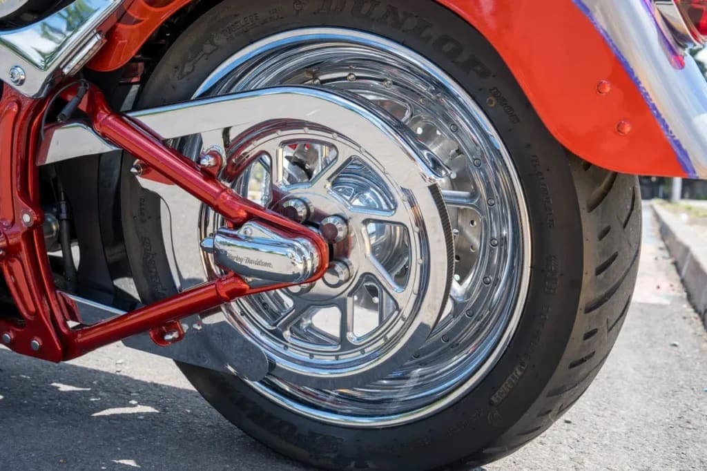 2006 Harley-Davidson CVO Screamin’ Eagle Fat Boy, view